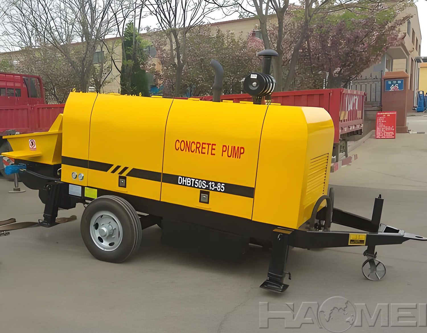 Concrete trailer pump.jpg