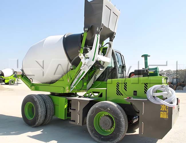 مورد خلاطات الخرسانة ذاتية التحميل الصينية